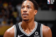 雄鹿力克76人，字母哥内线神勇，比赛精彩瞬间回顾